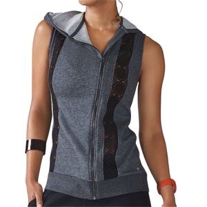 FABLETICS Gray Black Asymmetrical Full Zip Sweatshirt Hoodie Vest Women’s XS
